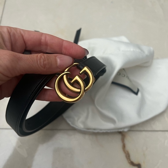 Gucci GG Marmont Thin Belt - Picture 1 of 3